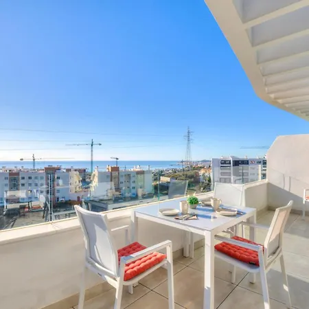 Penthouse Alicia Higueron Magnificient Sea Views Fuengirola
