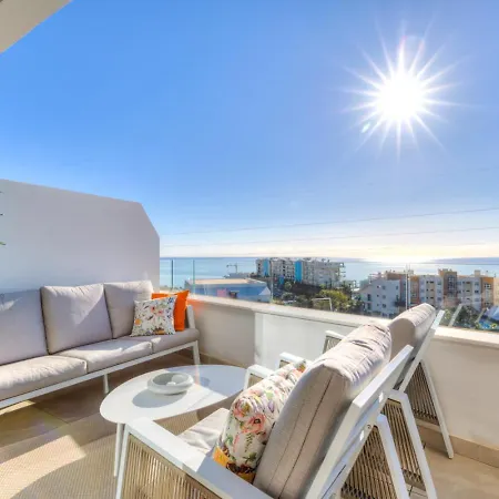 Penthouse Alicia Higueron Magnificient Sea Views Fuengirola